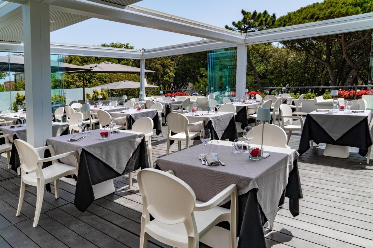 Raffaello Hotel & Mooka Restaurant Senigallia Exterior photo