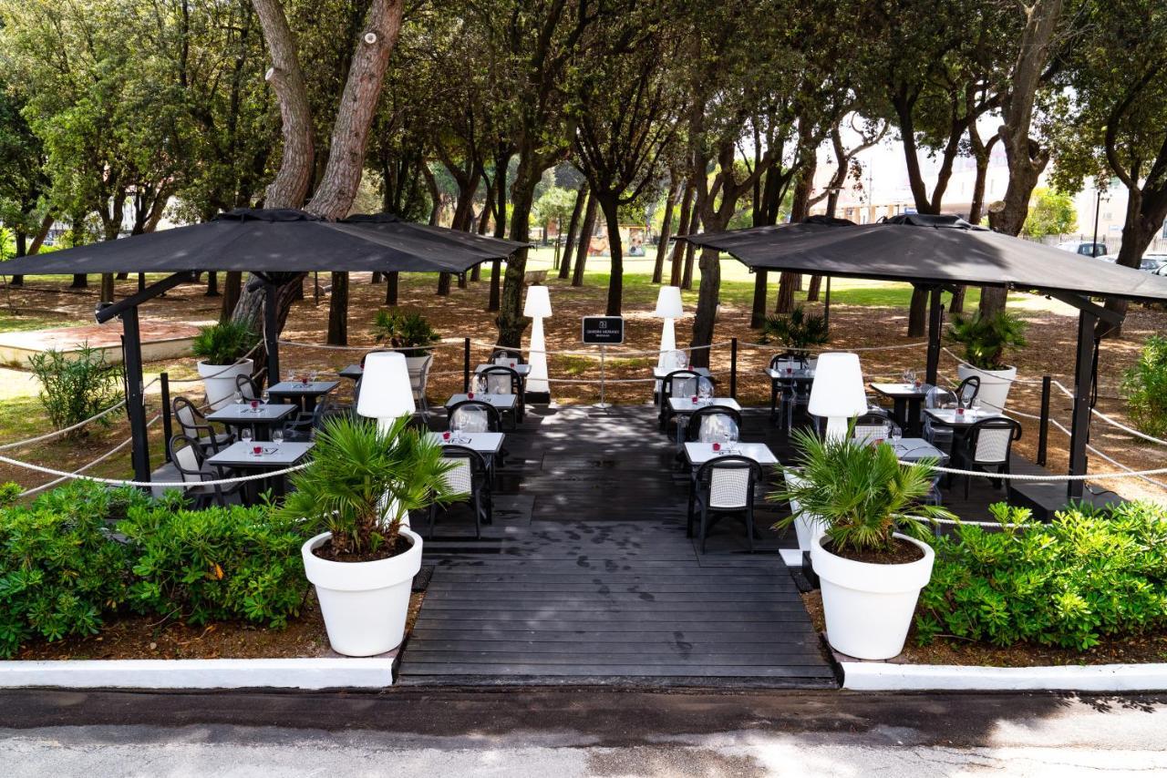Raffaello Hotel & Mooka Restaurant Senigallia Exterior photo
